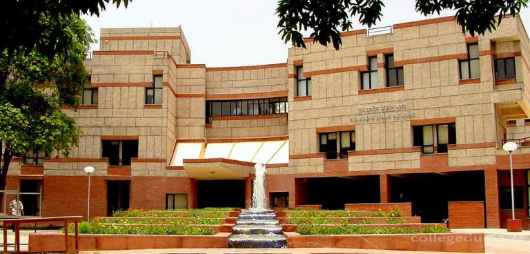 IIT Kanpur Cutoff, Rankings, Fees, Placements 2018 | StudyBharat